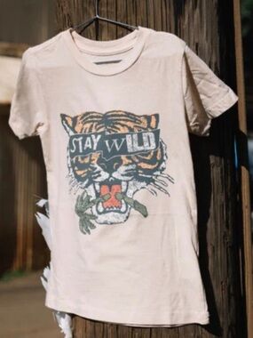Tiny Whales Stay Wild Tiger Graphic Tee Boys Size 10 Tan Short Sleeve